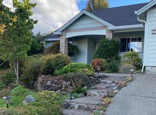 1616 W Harbeck Rd, Grants Pass, OR 97527