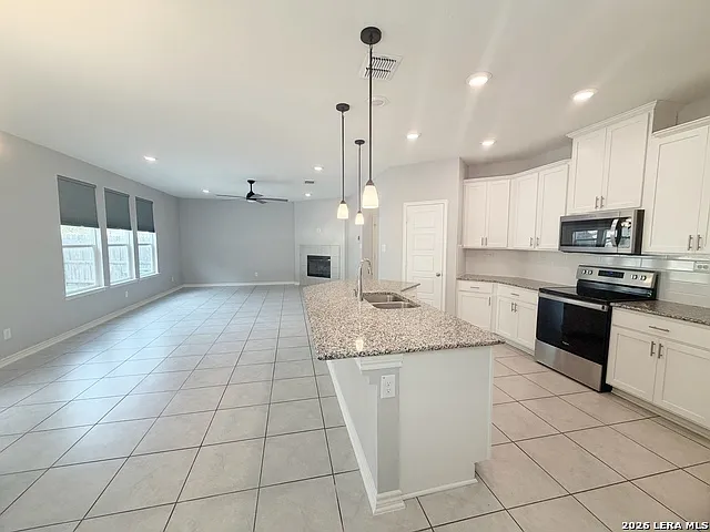 631 Anthem Ln — Photo 14