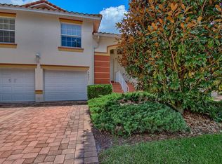 5401 Admiral Way, Oxford, FL 34484