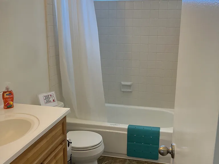 3911 Huron Ave #2 — Photo 7