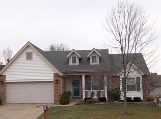 422 Lantana Ln, Saint Peters, MO