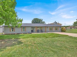 301 N 8th St, Jarrell, TX 76537