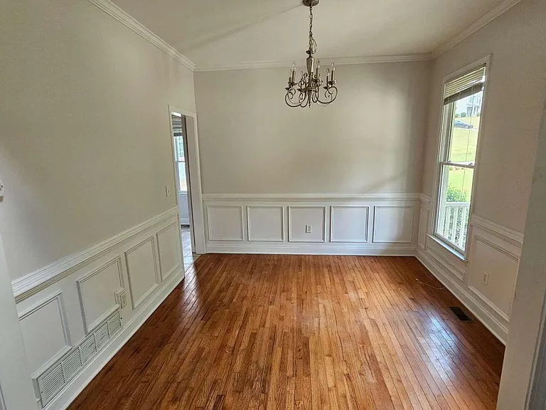 6141 Long Shore Dr — Photo 3