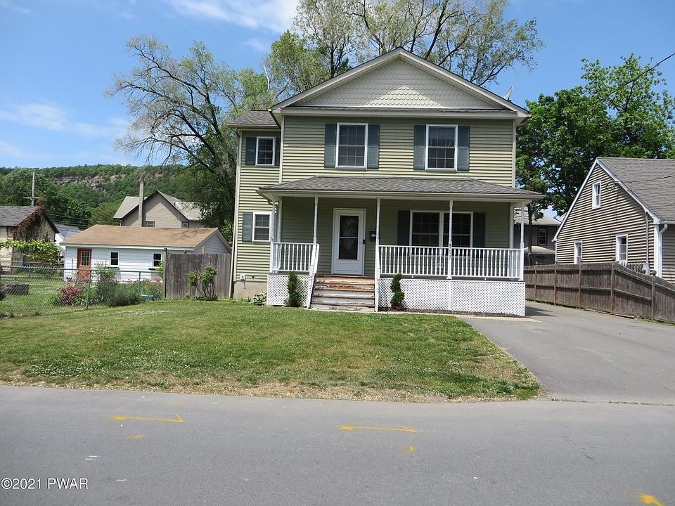 2nd image of 507 Avenue L