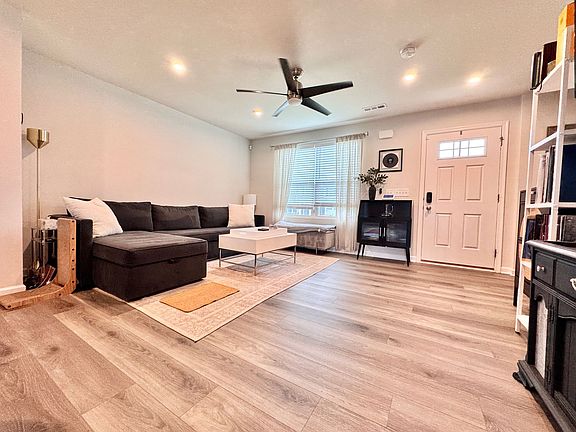 5th image of 3070 Sapgate Ln