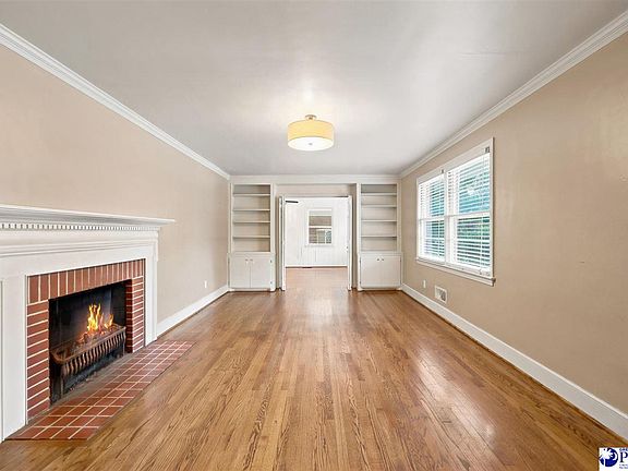 5th image of 1327 Wisteria Dr