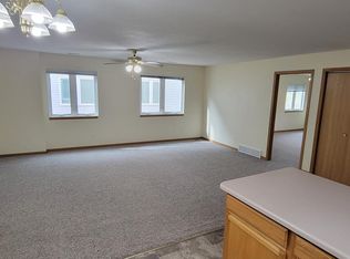 1418 E Redwood Blvd, Brandon, SD 57005