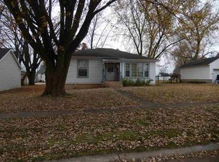 809 N Chicago St, Sumner, IA 50674