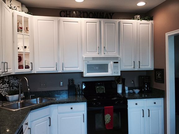 5th image of 9039 Waterway Ct