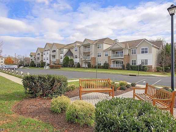 3rd image of 7309 Westover Way