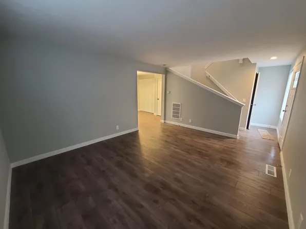 5269 Baxter Ct SE, Salem, OR 97306