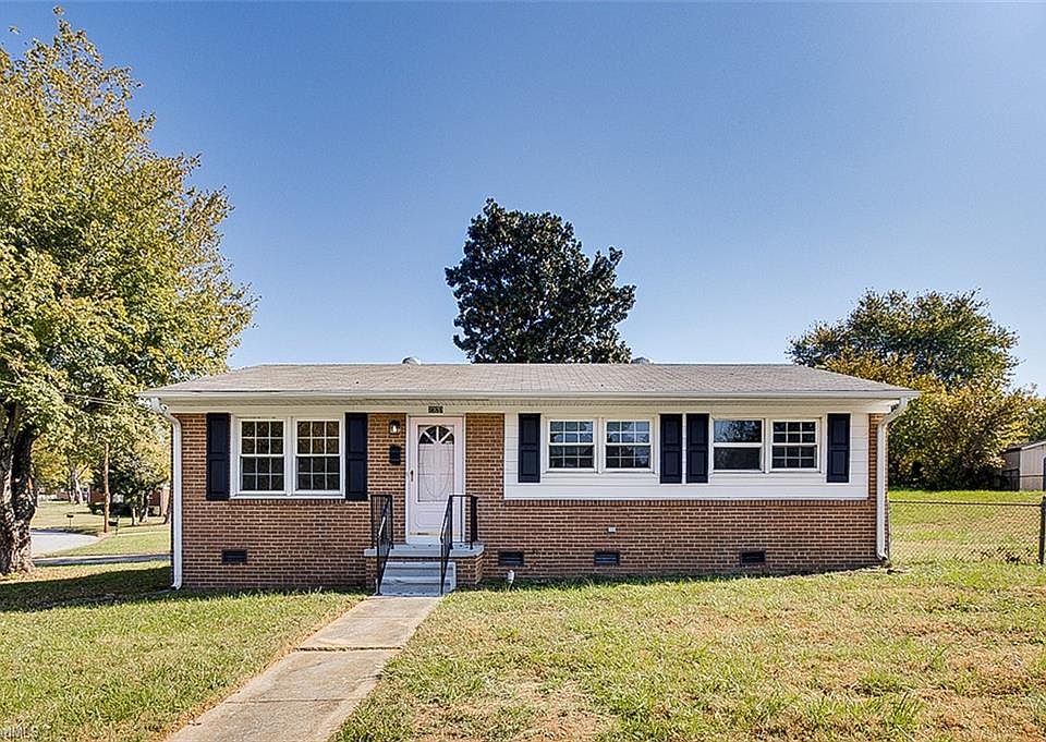 1st image of 2323 Kersey St