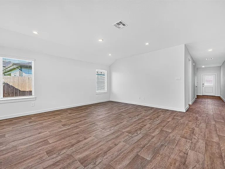 4215 Russet Elm Ln — Photo 16
