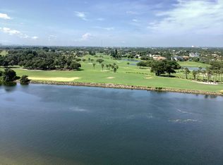 356 Golfview Rd APT 207, North Palm Beach, FL 33408