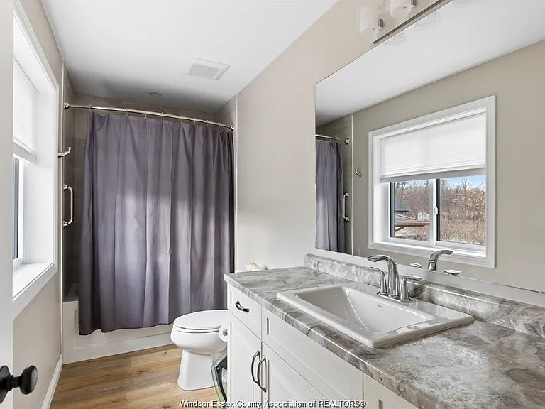 845 Old Tecumseh Rd #UPPER — Photo 7