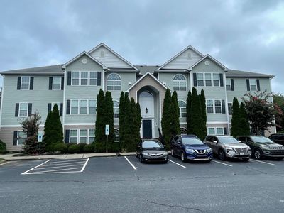 4702D Pennoak Dr, Greensboro, NC, 27407