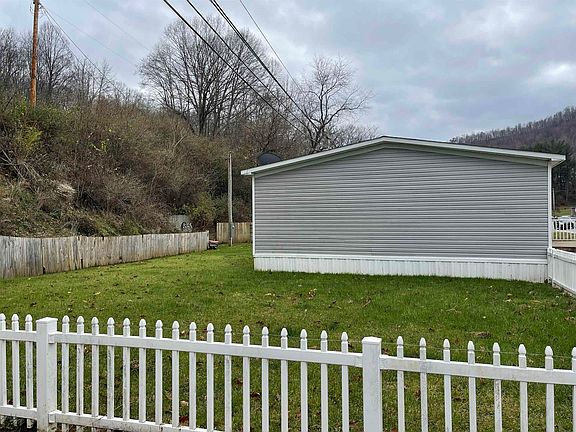 4th image of 720 Gauley Tpke