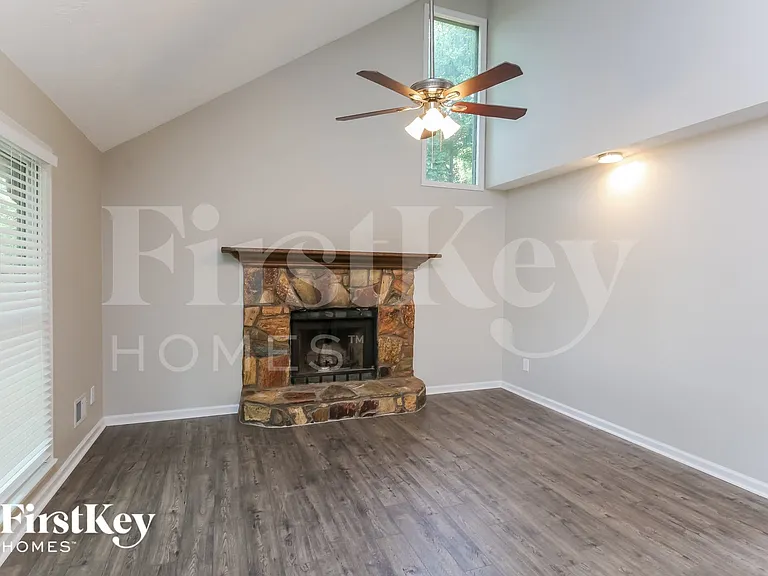 5417 Hulsey Cir — Photo 5