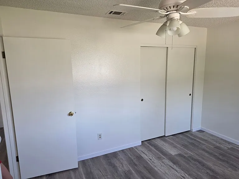 17049 Ivy Ave — Photo 10