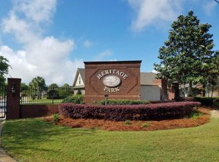 2036 Heritage Park Way, Navarre, FL 32566