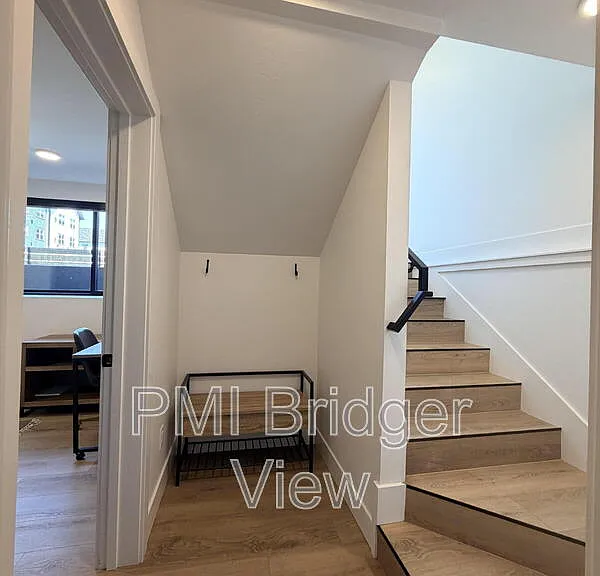 315 W Peach St #1 — Photo 6
