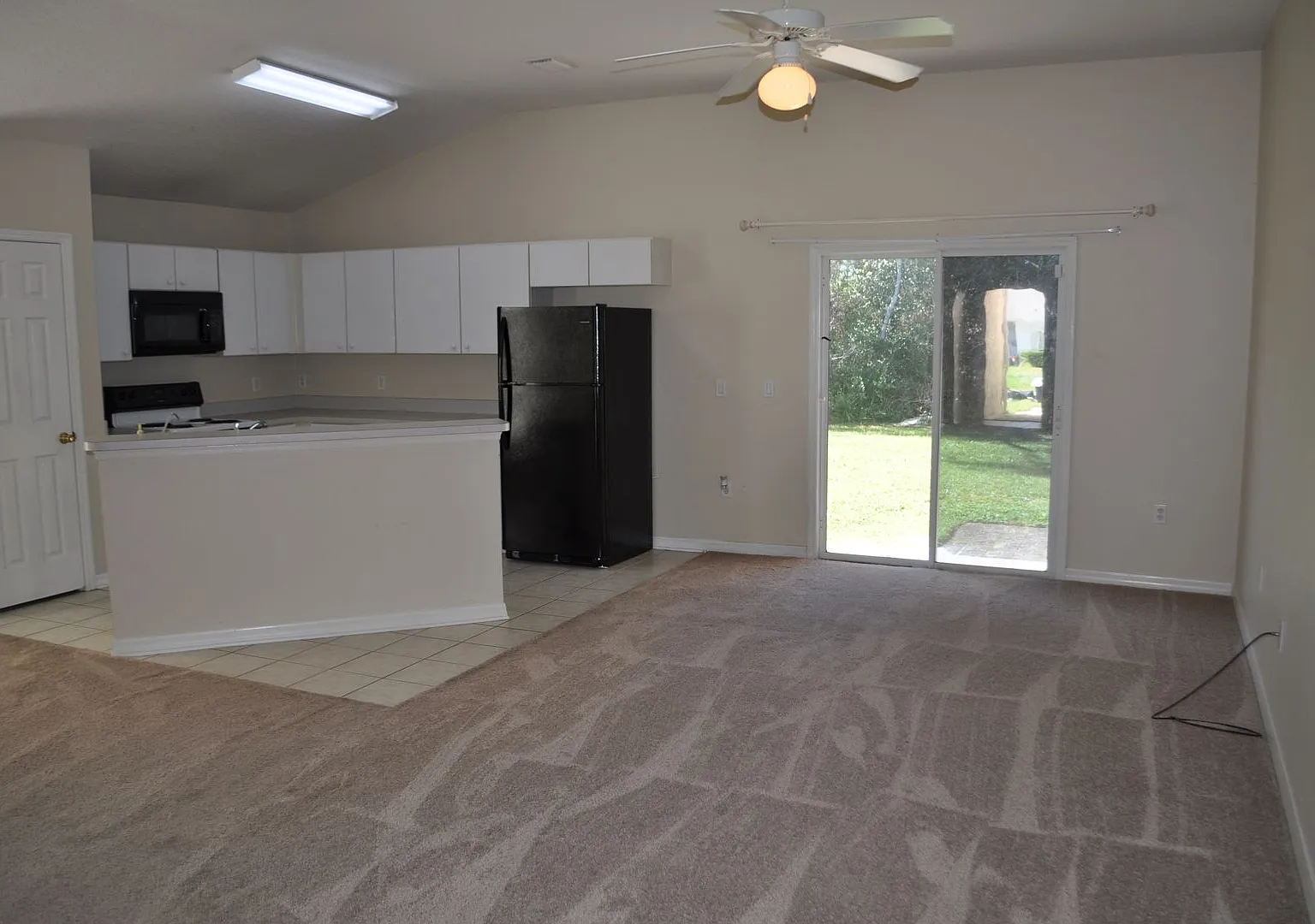 Ready to Rent — Photo 3