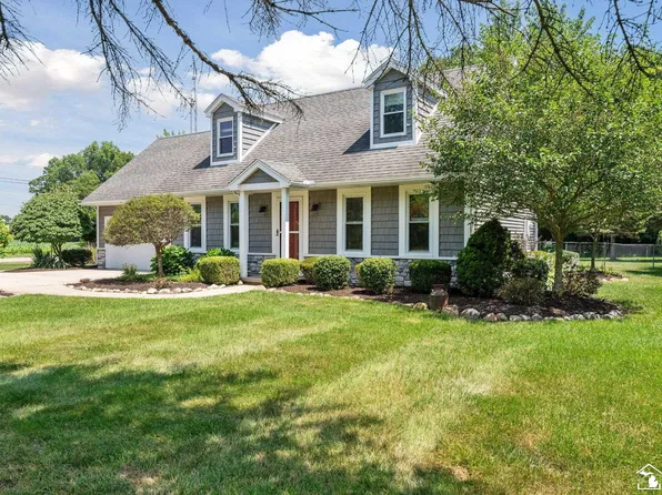 12196 Kruse Rd, Petersburg, MI 49270