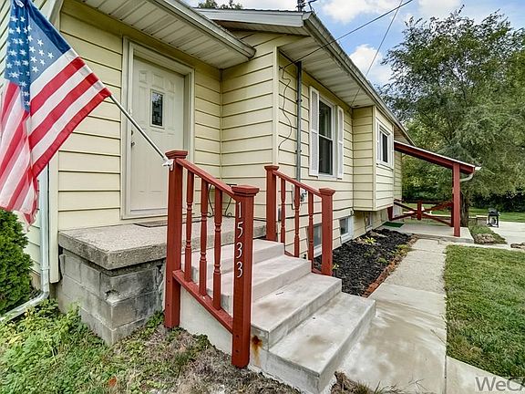 2nd image of 1533 Crayton Ave