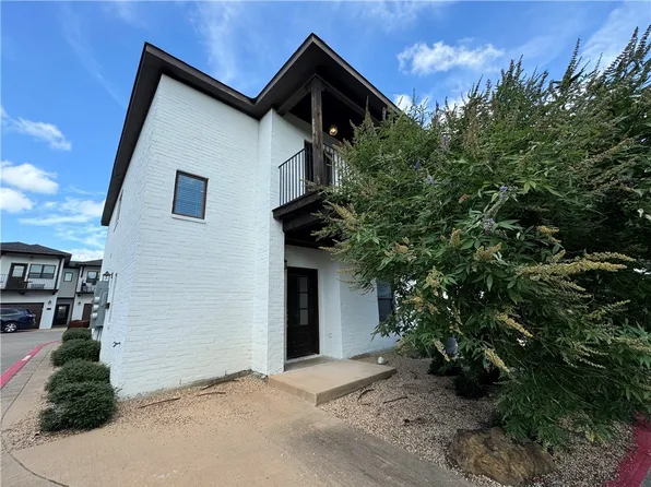 203 Brentwood Dr E APT 76, College Station, TX 77840