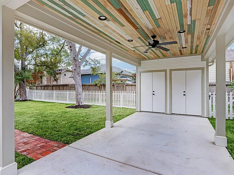 138 Lakeview Dr — Photo 19