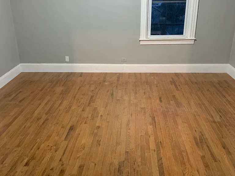 11 Roosevelt St #3R — Photo 9