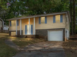 2321 Stonewood Dr, Birmingham, AL 35215