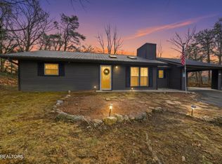 2887 Pine Haven Dr, Sevierville, TN 37862