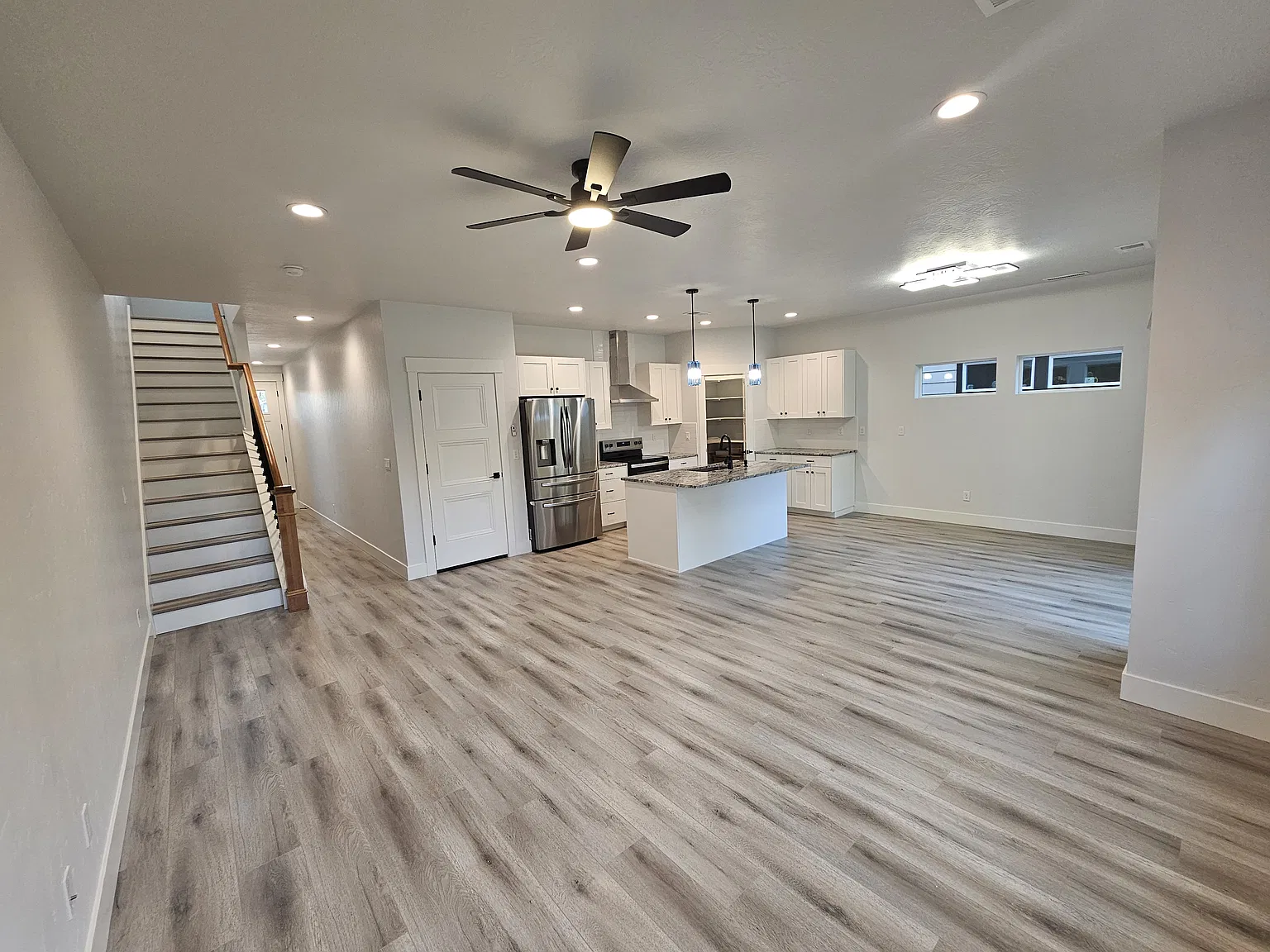 3 bed, 2.5 bath, 1654 sqft, $2,750 — Photo 4