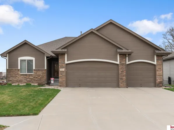 8534 S 106th St, La Vista, NE 68128