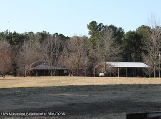 7265 Dean Rd, Lake Cormorant, MS 38641