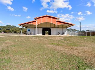 1025 Hills Of Bandera Rd, Bandera, TX 78003