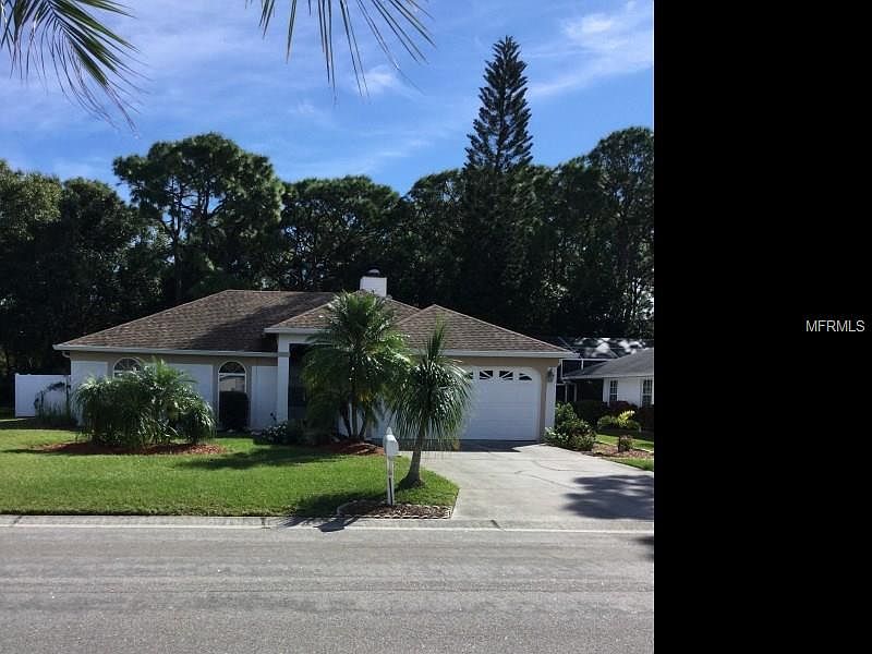 1st image of 2056 Wood Hollow Way