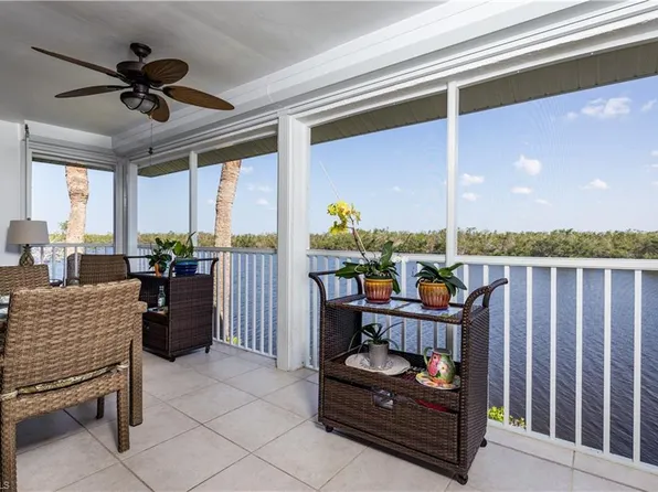 1295 Mainsail Dr, Naples, FL 34114