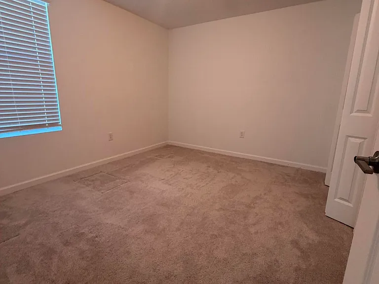 1707 Colebrook Cir SW — Photo 21