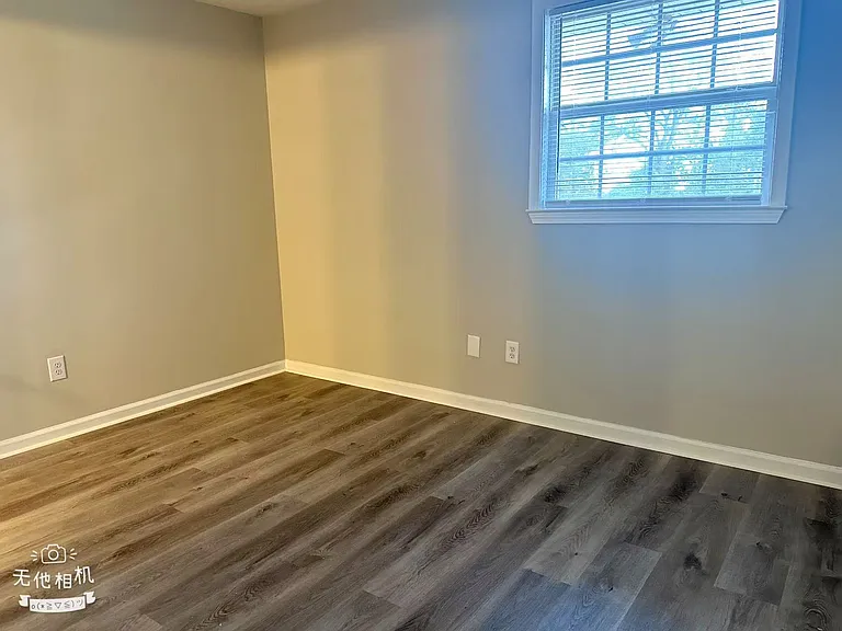 2127 Silverdale Rd — Photo 6