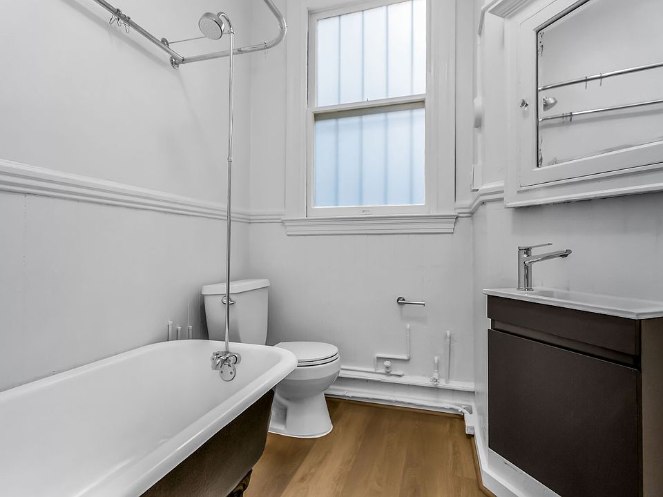 1st image of 409 Laguna St APT 2A