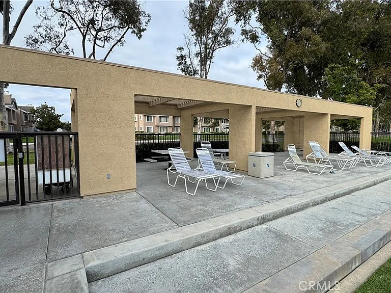 14 Woodleaf — Photo 15