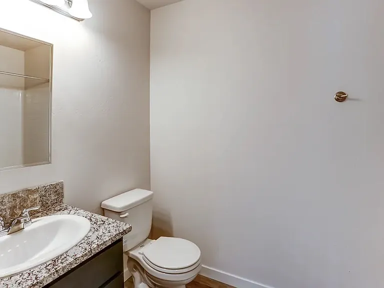 Move in and Save at Creekside Townhomes! — Photo 12
