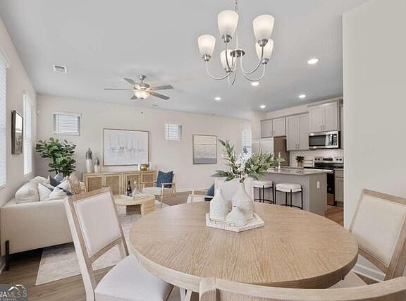 4th image of 1290 Harmony Ridge Ct