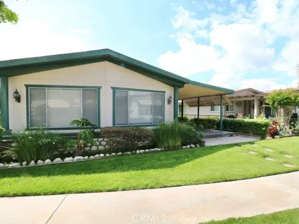 1351 Silver Lake Pl #92, Brea, CA 92821