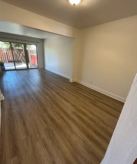 125 Villa Pacheco Ct — Photo 6