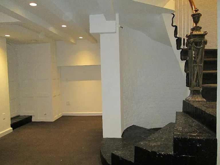 Living Room - Den
