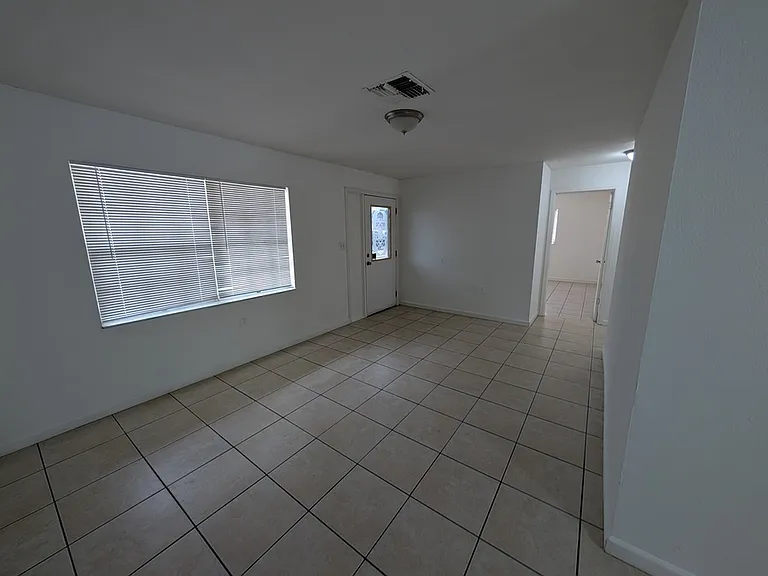 8402 Corney Dr — Photo 13