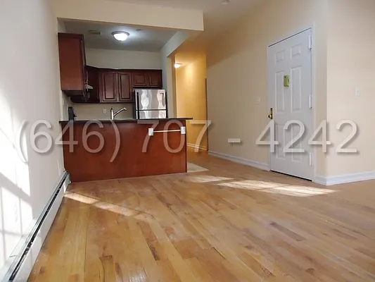 Rented by Premier Real Estate | media 44